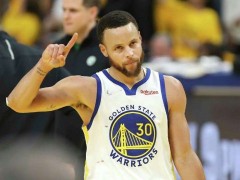 名嘴skip：库里不可能是历史前十 但希望他拿下一个FMVP