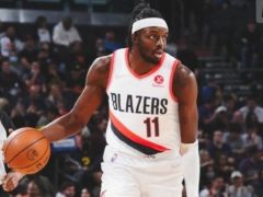 跟队记者：活塞腾出空间向艾顿发起追求