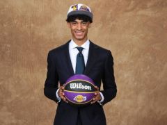 湖人官宣夏季联赛名单 里夫斯不在其中 7月3日将首战热火