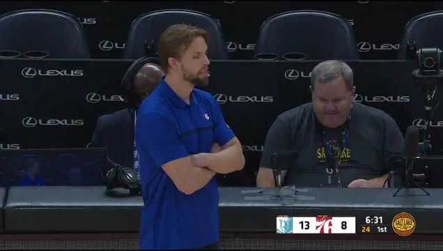 【2022年07月06日】灰熊vs76人第1节英文原声回放