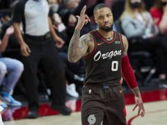 名记Hayes：开拓者与利拉德达成2年1.22亿美元续约合同