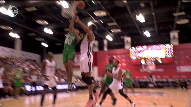 【2022年07月10日 凯尔特人vs热火集锦】戴维森独闯龙潭 突破过人飘逸上篮