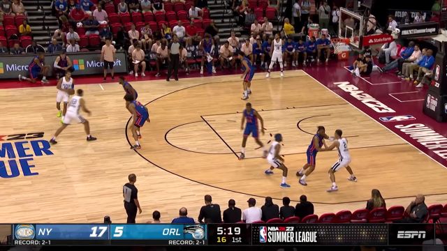 【2022年07月15日 尼克斯vs魔术集锦】打你个出其不意 贾斯汀詹姆斯直杀篮下举火烧天