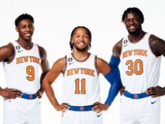 NBA季前赛-尼克斯吊打活塞 三巨头三节52分布伦森首秀16分