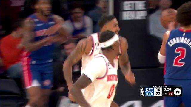 【2022年10月05日 活塞vs尼克斯集锦】小试牛刀！巴雷特风骚背传托平直杀腹地双手暴扣