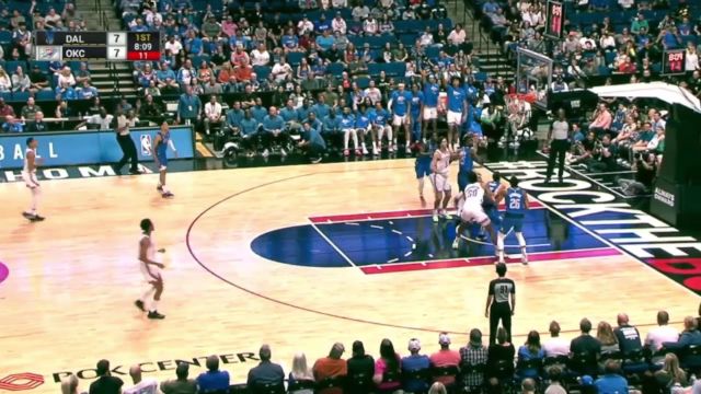 【2022年10月06日 独行侠vs雷霆集锦】干就完了！厄尔禁区抢板连线特雷曼超远三分一发入魂