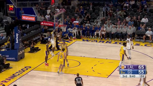 【2022年10月10日 湖人vs勇士集锦】击地妙传眼观六路 库里连线卢尼突破上篮建功