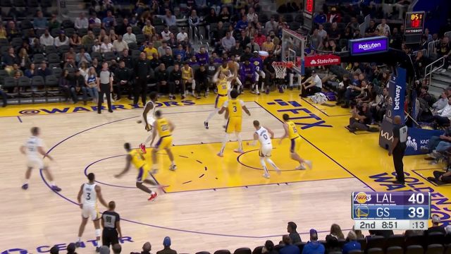 【2022年10月10日 湖人vs勇士集锦】接球出手弧顶开炮 浓眉外线转换三分精准制导