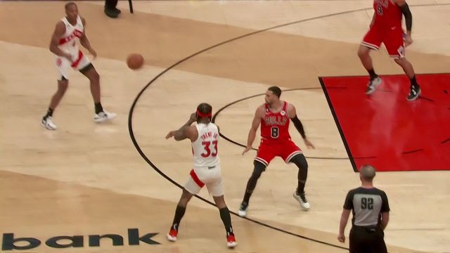 【2022年10月10日 公牛vs猛龙集锦】小技术提升了啊 巴恩斯金鸡独立单吃武切维奇