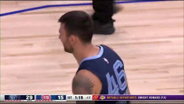 【2022年10月14日】灰熊vs活塞第1节英文原声回放