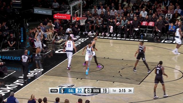 【2022年10月28日 独行侠vs篮网集锦】这操作有点瑕疵 西蒙斯空切上篮竟然三不沾