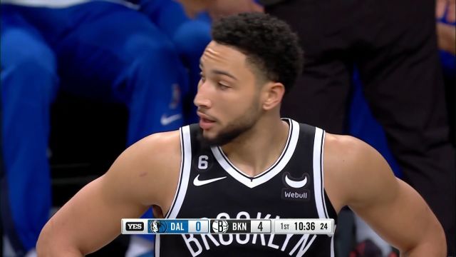 【2022年10月28日 独行侠vs篮网集锦】皓篮球犀利吐槽西蒙斯：这球全靠蒙的 谁见过场均4分的状元