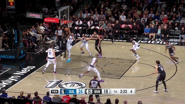 【2022年10月28日 独行侠vs篮网集锦】叫我欧神仙！欧文从四人夹缝中杀到篮下完成终结