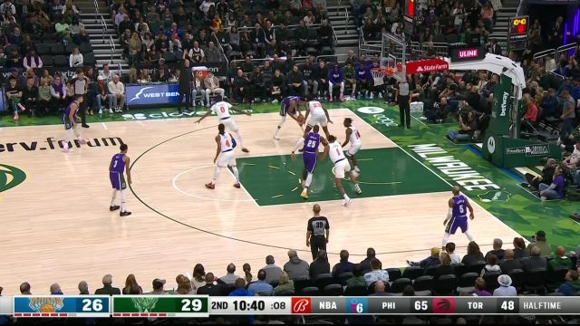 【2022年10月29日 尼克斯vs雄鹿集锦】罗斯蝴蝶穿花飞身上篮 字母哥干拔2+1强势回应