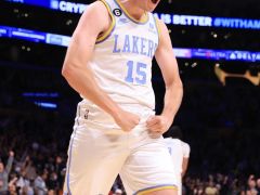 湖人第一投手：六战3分17中8却拿非保障合同 名嘴称他是首胜催化剂