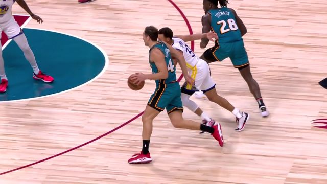 【2022年10月31日 勇士vs活塞集锦】博扬击地妙传 斯图尔特心领神会飞身上篮