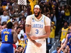 泪目！湖人浓眉忍着腰伤拿下23分15篮板2助