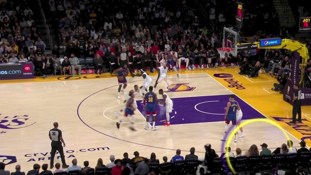 【2022年10月31日 掘金vs湖人集锦】一招吃遍天下 小乔丹旱地拔葱完成空接