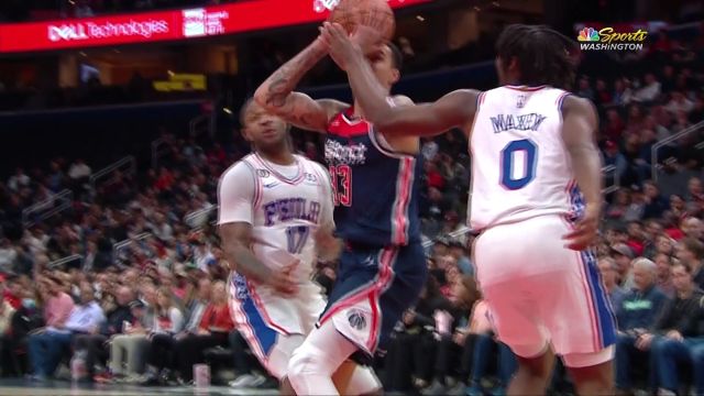 【2022年11月01日 76人vs奇才集锦】旋转跳跃我闭着眼！库兹马行如流水转身过人上篮