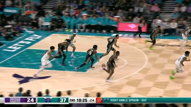 【2022年11月01日 国王vs黄蜂集锦】三分加农炮 蒙克两记三分洞穿防线