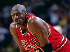 NBA75大球星之迈克尔-乔丹：45号球衣的渊源（上）