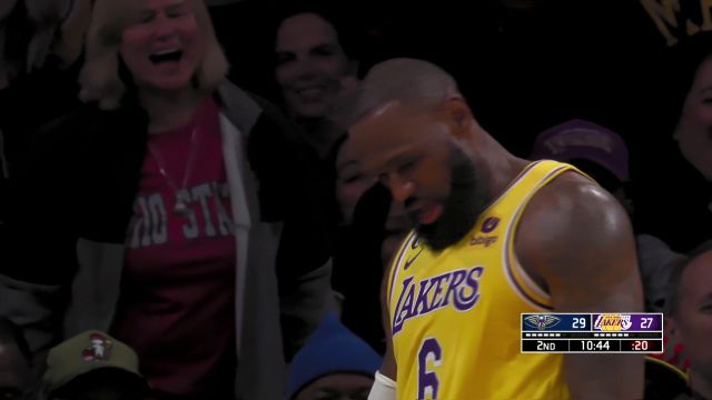 【2022年11月03日 鹈鹕vs湖人集锦】集锦没少看！阿尔瓦拉多反击先找板造成詹姆斯干扰球