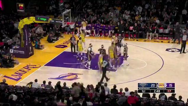 【2022年11月03日】NBA常规赛：鹈鹕vs湖人第1节中文解说回放