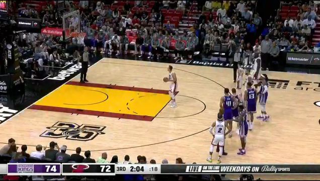 【2022年11月03日】NBA常规赛：国王vs热火第3节中文解说回放