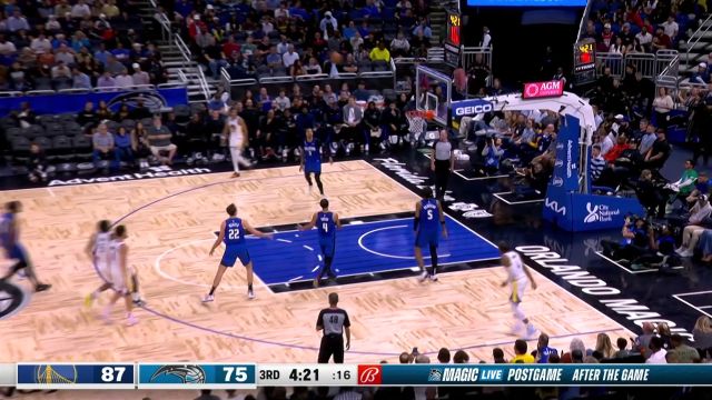 【2022年11月04日 勇士vs魔术集锦】运气实力缺一不可 库里弧顶三分幸运颠进