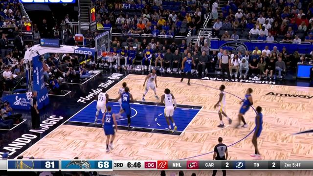 【2022年11月04日 勇士vs魔术集锦】班凯罗中距离跳投稳稳命中 库里高难度撤步三分给与回应