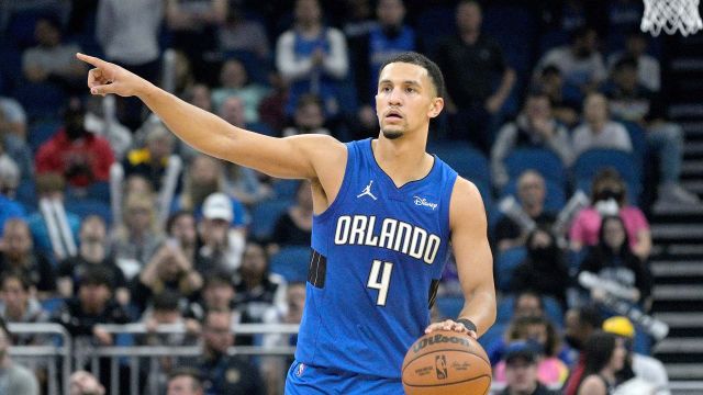 【2022年11月04日 勇士vs魔术集锦】萨格斯生涯最强一战！末节15分单骑救主，关键时刻两次抢断库里