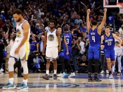 详解勇士最后90秒3次致命错误：库里两遭抢断 遭夹击传汤神丢绝杀