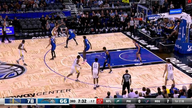 【2022年11月04日 勇士vs魔术集锦】小打大教科书！库里风骚运球秀的飞起抛投打成2+1