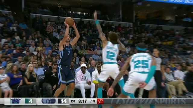 【2022年11月05日 黄蜂vs灰熊集锦】假动作晃开防守 阿尔达马杀入禁区双臂暴扣