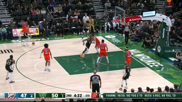 【2022年11月06日 雷霆vs雄鹿集锦】狙击手已就位 阿伦晃飞防守三分 一箭穿心