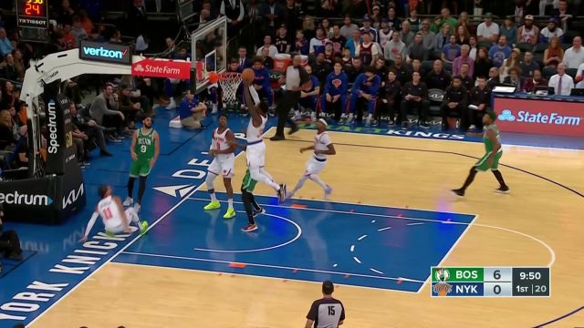 【2022年11月06日 凯尔特人vs尼克斯集锦】雷迪什眼疾手快抢断塔图姆 兰德尔一路跟随双手补扣