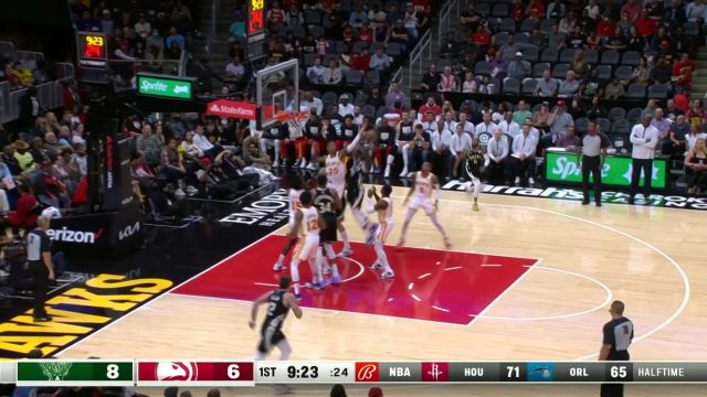 【2022年11月08日 雄鹿vs老鹰集锦】玩的就是节奏！ 霍乐迪自投自抢补篮得手