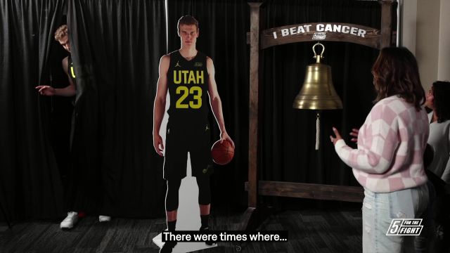 【2022年11月08日】湖人vs爵士第2节英文原声回放