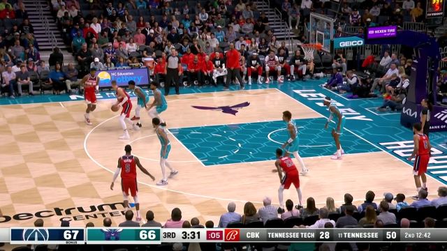 【2022年11月08日 奇才vs黄蜂集锦】眼皮底下不容造次！理查德森轻舒猿臂钉板大帽八村垒