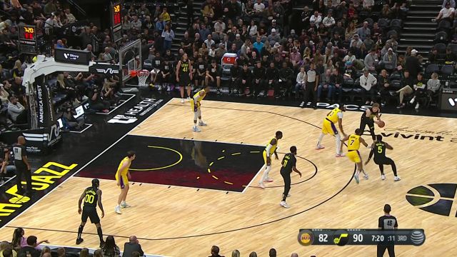 【2022年11月08日】湖人vs爵士第3节英文原声回放