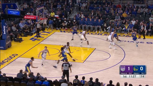 【2022年11月08日 国王vs勇士集锦】开场就发威 库里里突外投连拿5分