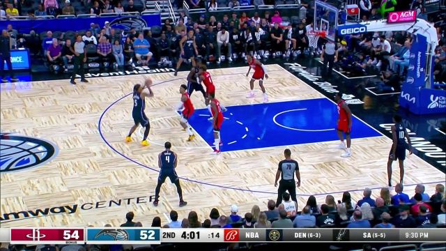 【2022年11月08日 火箭vs魔术集锦】投不进没事还有我 班巴神兵天降单臂补扣