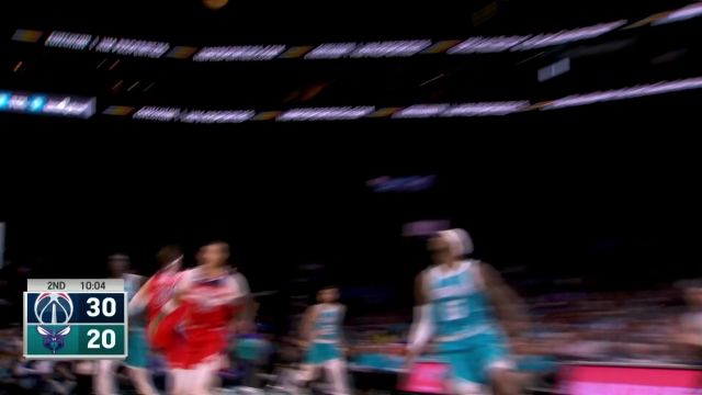 【2022年11月08日 奇才vs黄蜂集锦】麦克丹尼尔斯鬼手一掏轻松断球 索尔大步流星接球上篮