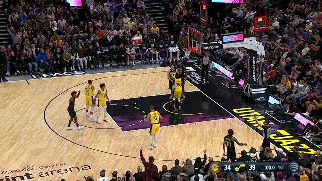 【2022年11月08日 湖人vs爵士集锦】你是真乔丹 克拉克森高难度三分压哨命中