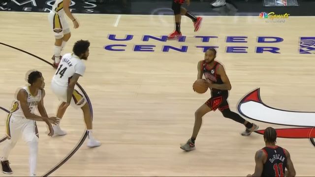 【2022年11月10日 鹈鹕vs公牛集锦】提前锁定今日十佳球 德罗赞无惧双人围堵上演战斧隔扣