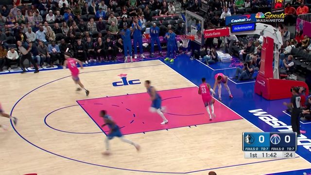 【2022年11月11日 独行侠vs奇才集锦】开场先来听声响 东契奇妙传鲍威尔暴扣得手