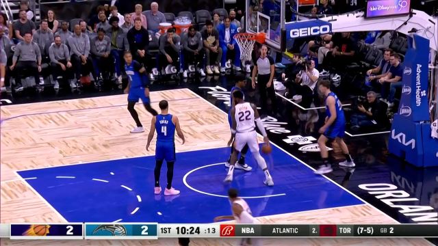 【2022年11月12日 太阳vs魔术集锦】怎么轻松怎么来！克雷格高抛妙传内线艾顿转身暴扣