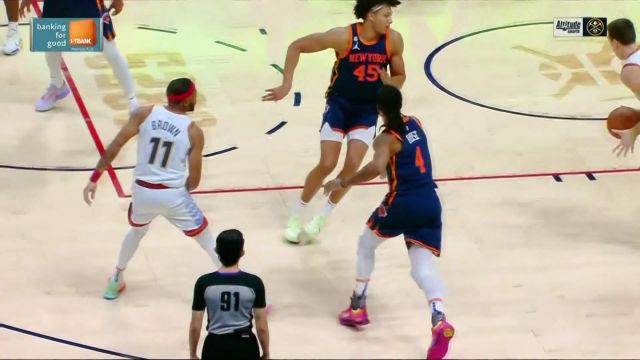 【2022年11月17日 尼克斯vs掘金集锦】根本防不住！布朗见缝插针助攻坎卡尔打板命中