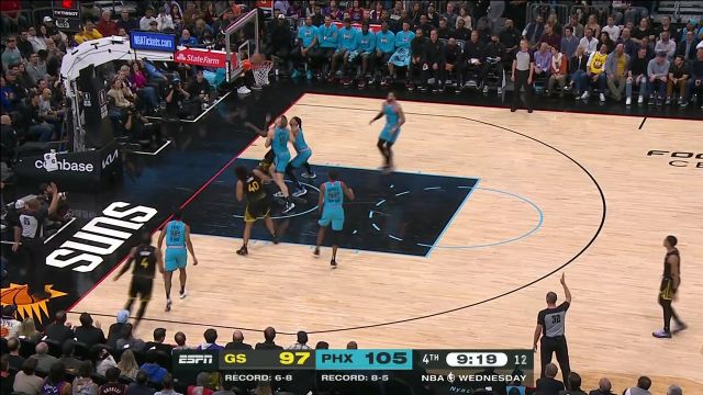 【2022年11月17日 勇士vs太阳集锦】简直漏了个干净 华盛顿不看人妙传助攻兰代尔双手暴扣