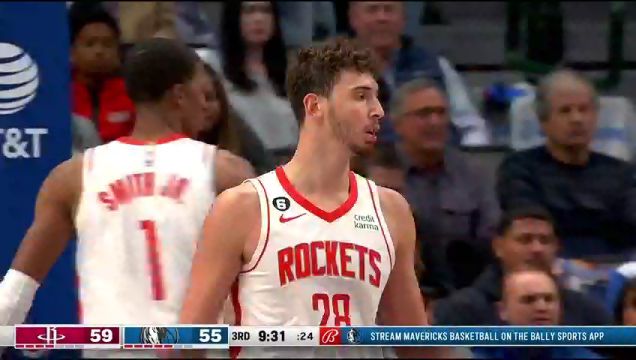 【2022年11月17日】NBA常规赛：火箭vs独行侠第3节中文解说回放